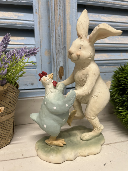Dekoration Ostern Hase tanzendes Huhn mit Kaninchen Frühling 12 x 7 x 19 cm Landhaus
