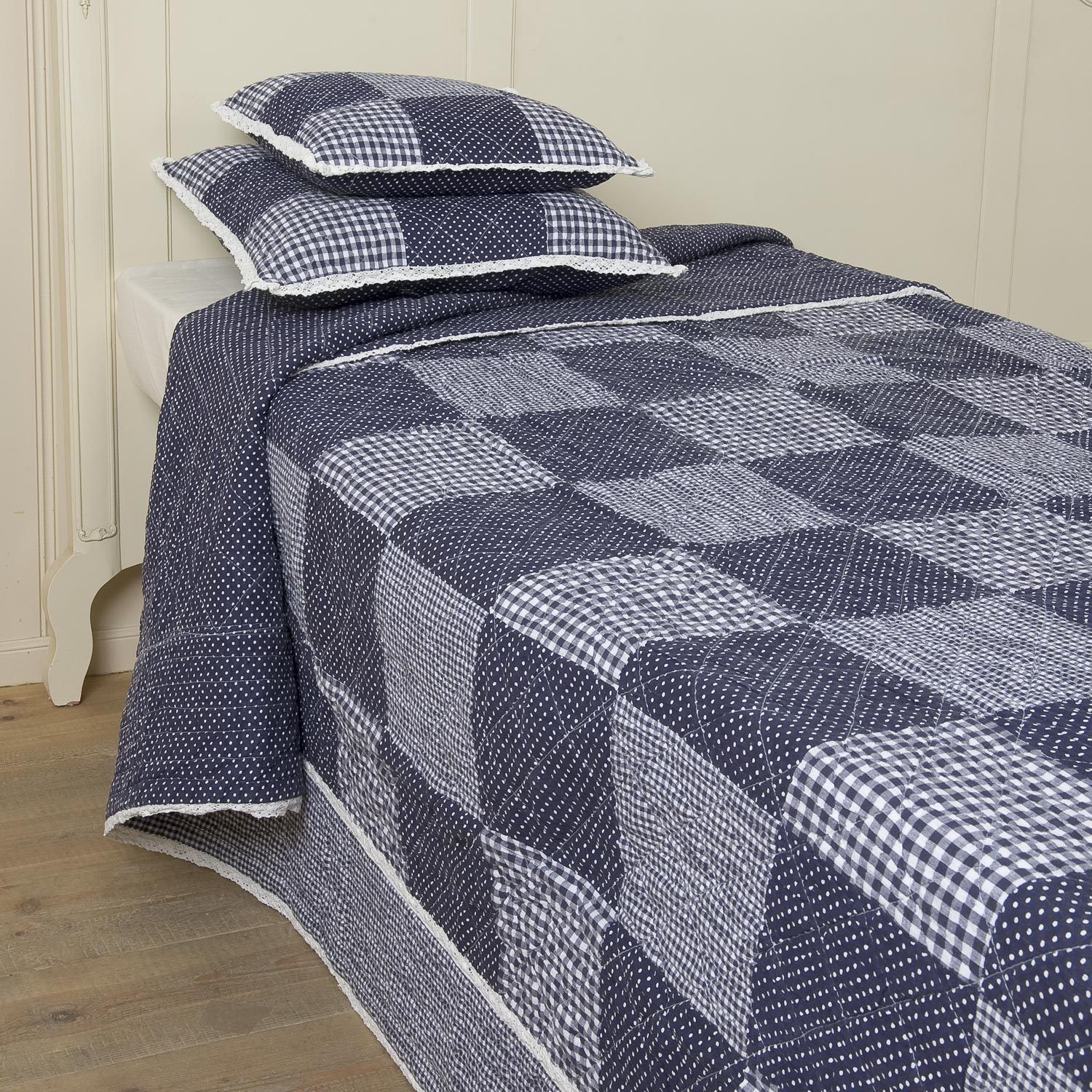 Tagesdecke NOA BLAU 230x260 cm Blau Weiß Karo Plaid Sofaüberwurf Landhaus |  Tagesdecken & Sofaüberwürfe | Decken | Zauberhafter Landhausstil