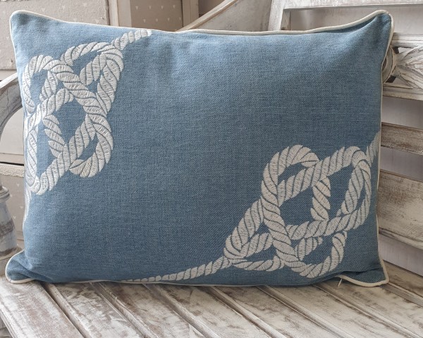 Clayre &amp; Eef Kissen SEEMANNSKNOTEN 35x50cm mit Inlett hellblau weiß Jeans Stickerei Maritim Baumwoll