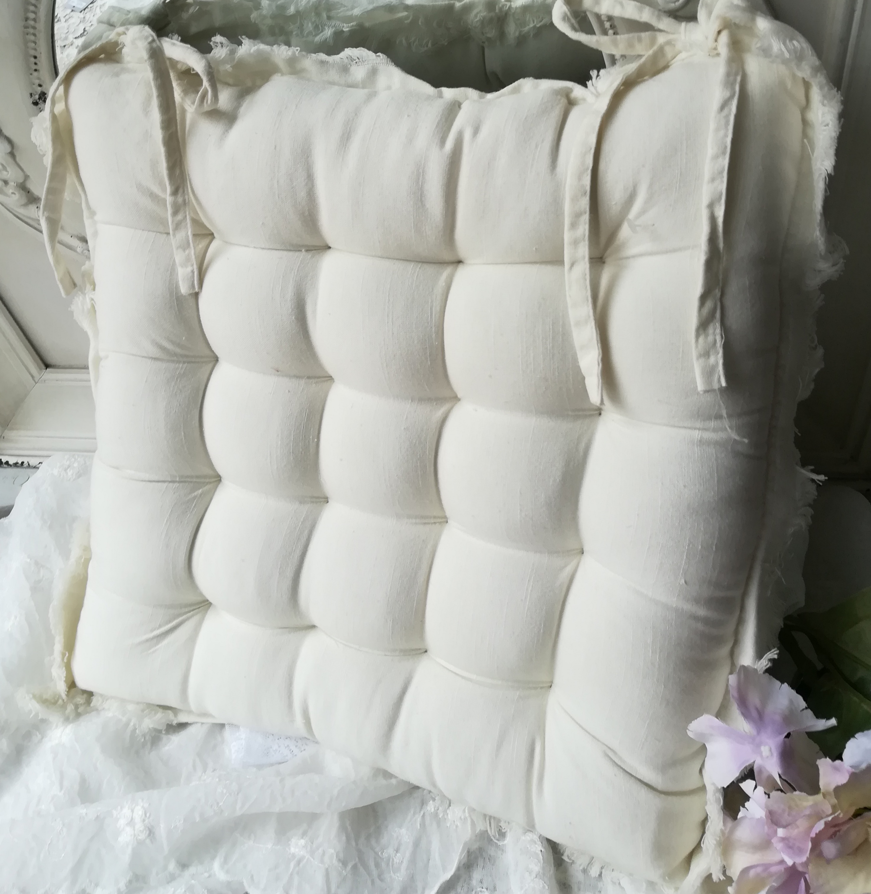 Stuhlkissen Sitzkissen beschichtet gepolstert weiß Landhaus Blanc Mariclo 