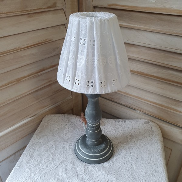 Tischlampe HERZCHEN Weiß Grau Weiß E27 Holz Stoff Landhaus