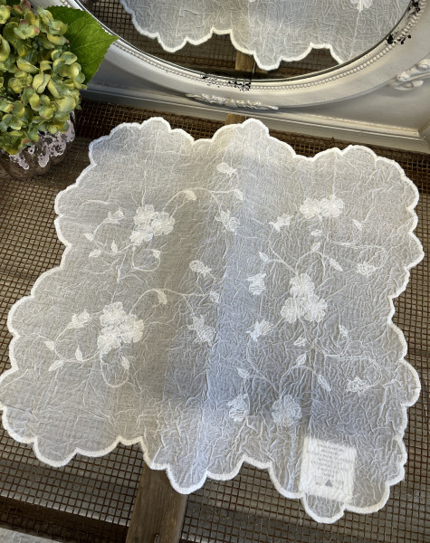 Tischset Platzset LISAMARIE Offwhite 40x45 cm bestickt Landhaus