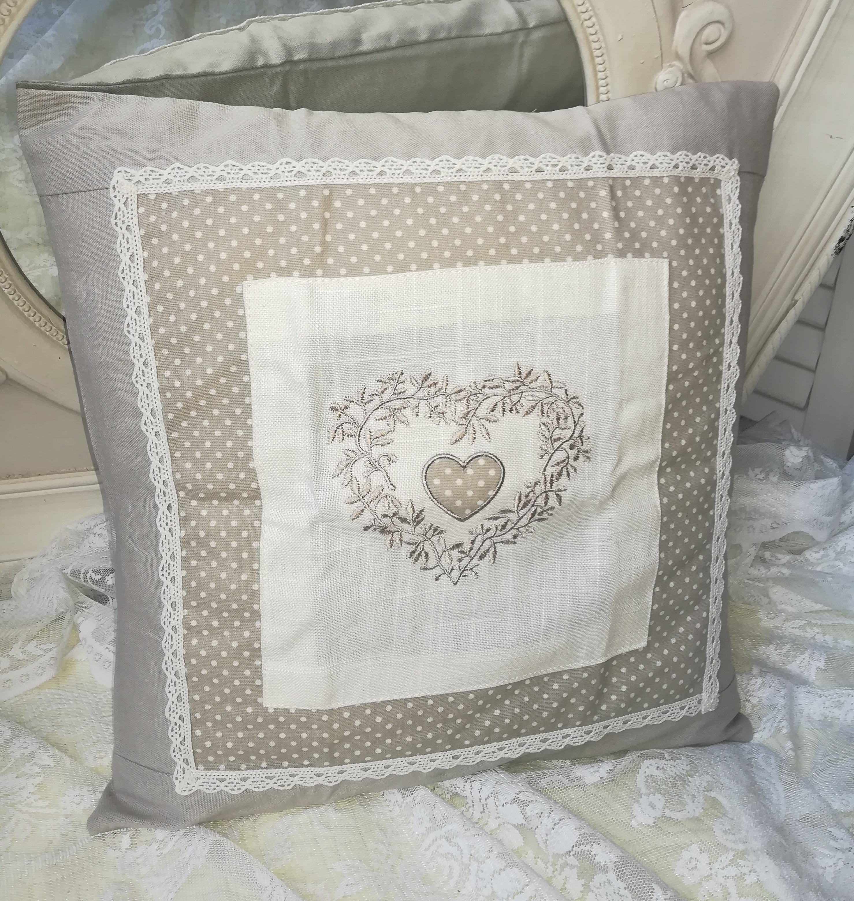 Broderie Kissenbezug Kissenhülle Hülle Baumwolle 40x40 Vintage bestickt Spitze