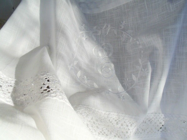 Vorhang CRYSTAL WEISS Gardine 120x240 cm 1 STÜCK bestickt Spitze Baumwolle