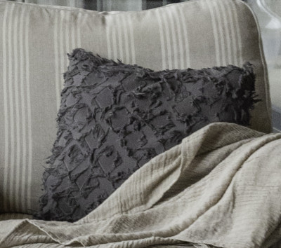 Designer Kissenbezug LEYDA Grau 48 x 48 cm Landhaus BW Designer Kissenbezug LEYDA Grau 48 x 48 cm Landhaus BW