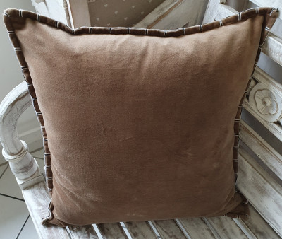 Kissen Bezug Hülle EDDI Braun 45 x 45 cm Samt Baumwolle Landhaus Kissen Bezug Hülle EDDI Braun 45 x 45 cm Samt Baumwolle Landhaus