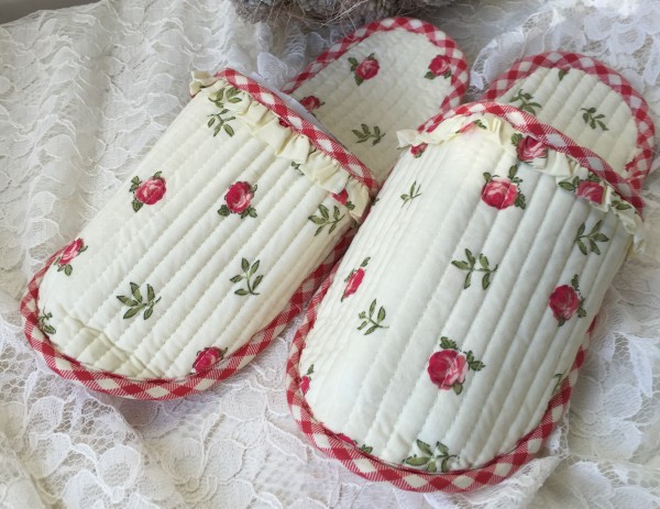 Hotel Reise Pantoffeln Hausschuhe ROSES creme rot