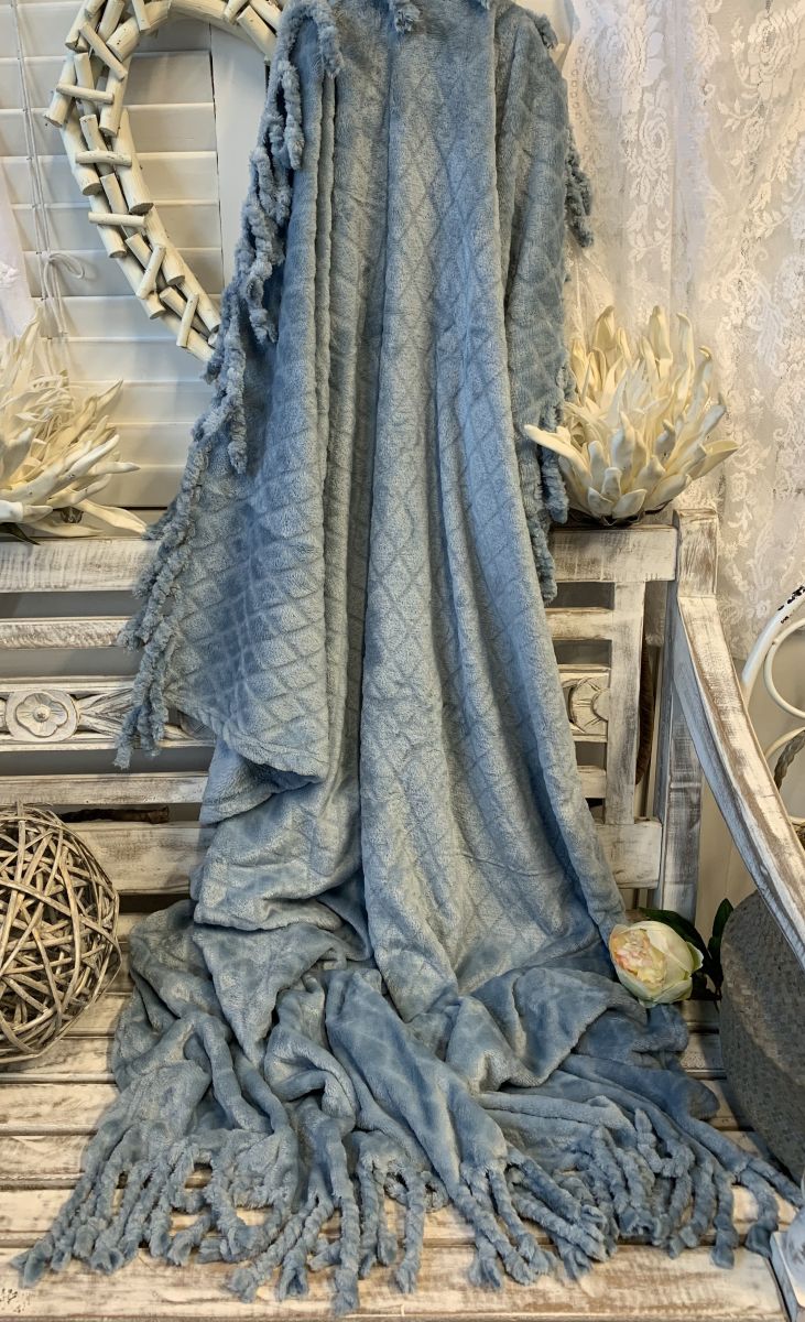Hellblaue Strickdecke Mit Quasten – Superweich & Vielseitig