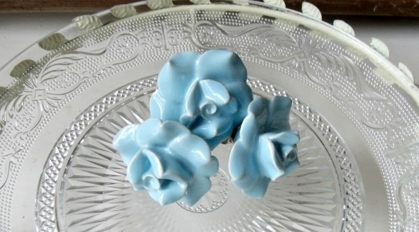 Schrankknopf ROSE Hellblau Blau Porzellanknopf Kommodenknopf Shabby Chic