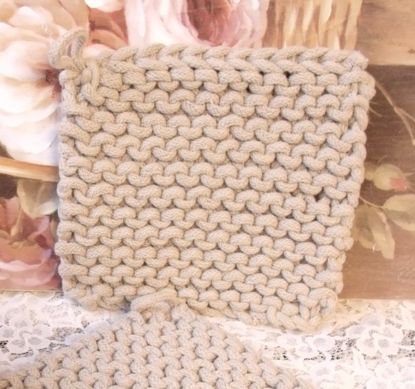 Topflappen WILMA NATUR LEINEN 20x20cm Häkel Look Landhaus Vintage Shabby