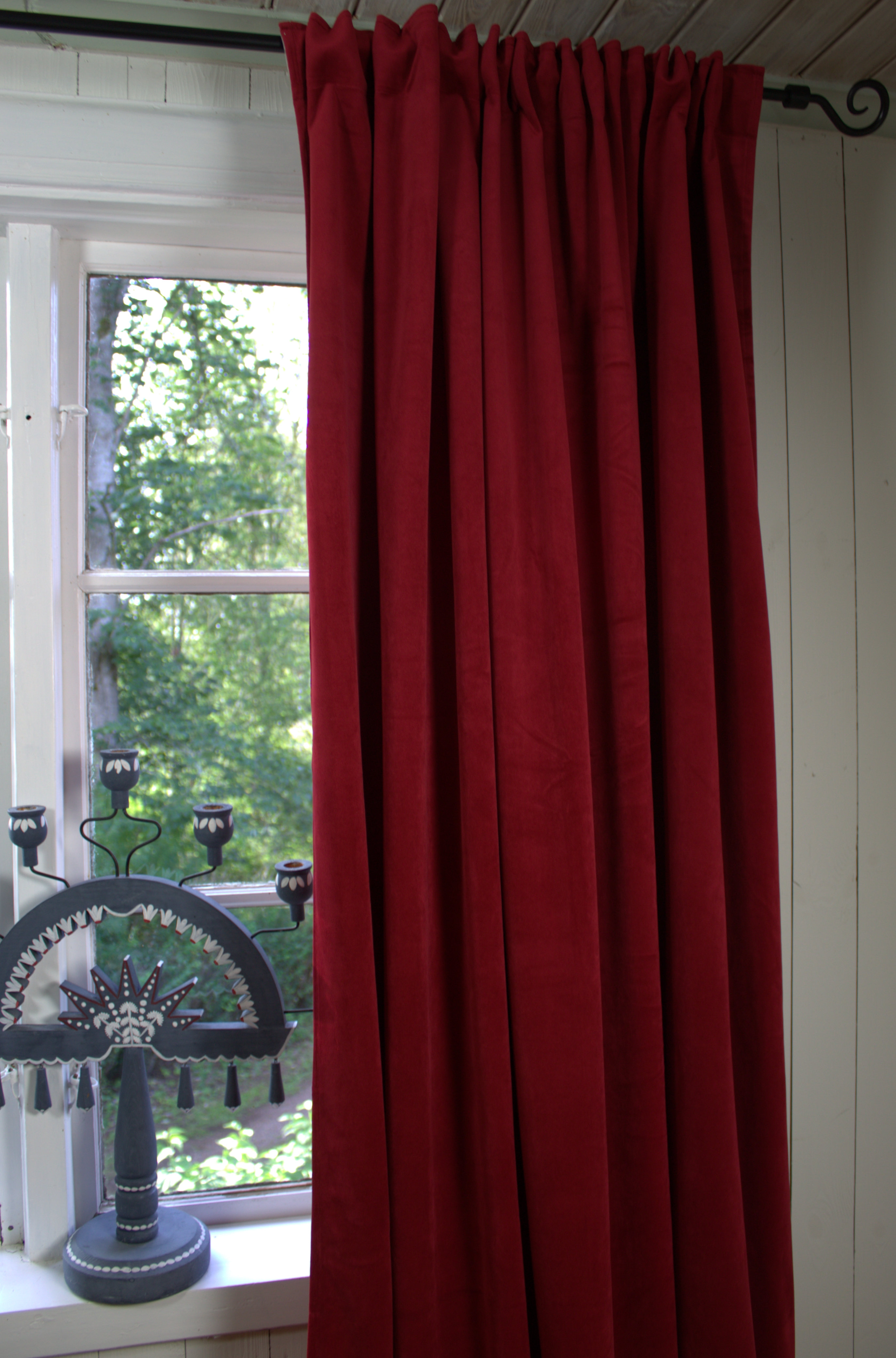 Vorhang GABRIELLA Samt Rot 140x240 cm 2 Stück Blickdicht | Gardinenschals &  Vorhänge | Gardinen | Zauberhafter Landhausstil