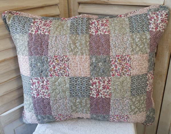 B-Ware Kissenbezug NINA 50x60 pink rosa grau Patchwork Landhaus